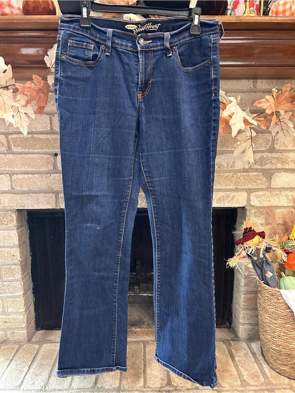 Old Navy Women’s Boot Cut Jeans - Dark Blue EUC